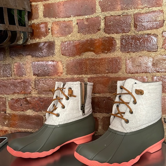 Sperry Rainboots - Picture 3 of 6